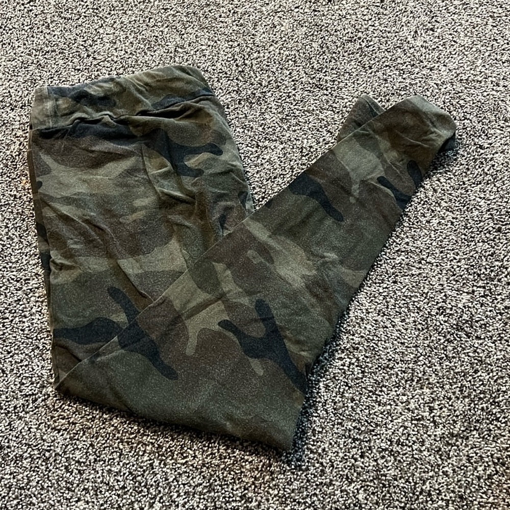 Time and Tru Leggings